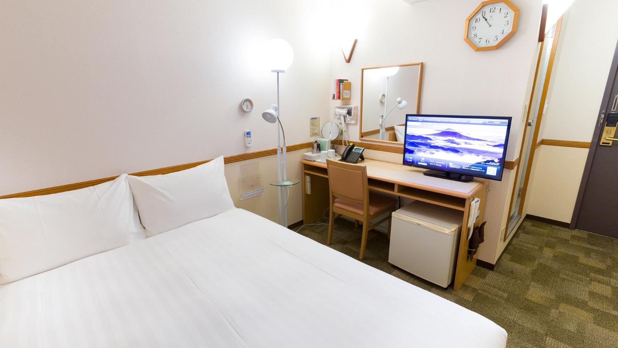 Toyoko Inn Oita Ekimae Номер фото